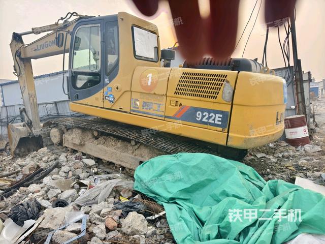 柳工CLG922D挖掘机的设备实拍-第3张实拍照片