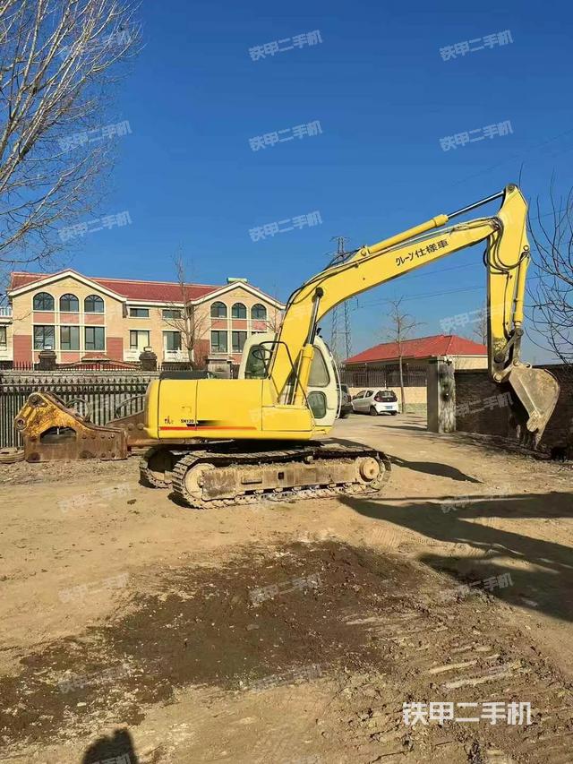 整機(jī)右后45°(整機(jī)外觀) 整機(jī)右后45°(整機(jī)外觀)