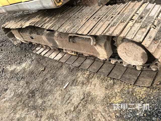 左側(cè)履帶整體?（行走機(jī)構(gòu)）