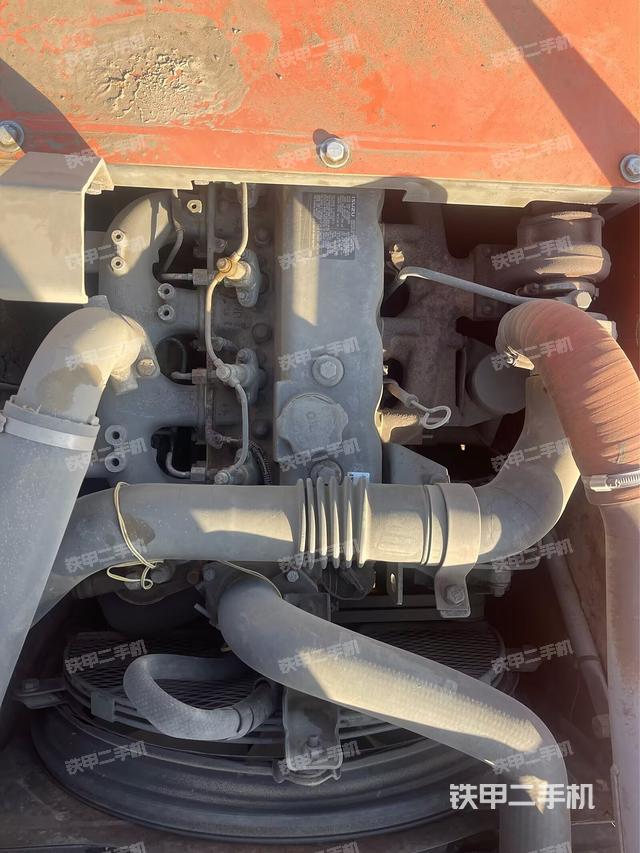 發(fā)動機整體俯視（整機外觀）