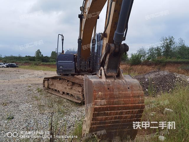徐工XE200DA挖掘机