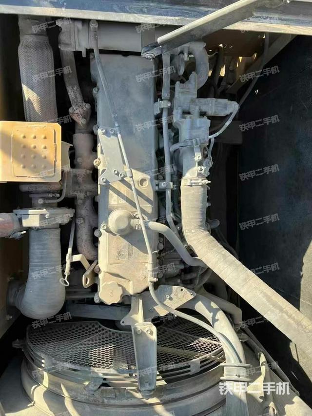 發(fā)動機(jī)整體俯視(整機(jī)外觀) 發(fā)動機(jī)整體俯視(整機(jī)外觀)