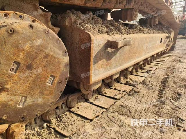 单侧履带整体（整机外观）