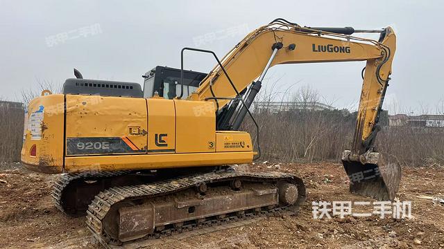 右后45(整機(jī)外觀) 右后45(整機(jī)外觀)
