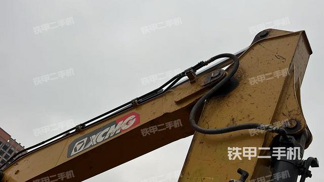 小臂整體右前(工作和回轉(zhuǎn)裝置) 小臂整體右前(工作和回轉(zhuǎn)裝置)