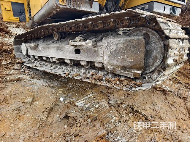 单侧履带整体（整机外观）