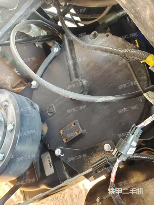 變速箱(整機(jī)外觀及大件) 變速箱(整機(jī)外觀及大件)