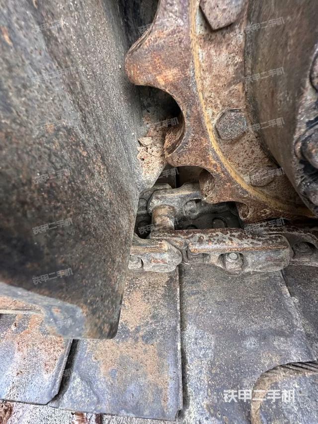 单侧履带整体（整机外观）