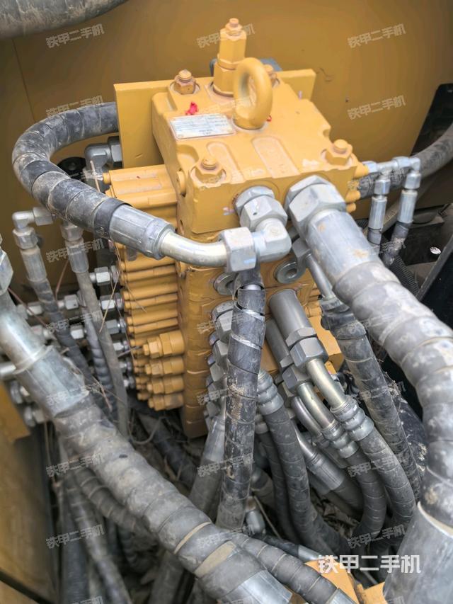 分配閥（上車部件）