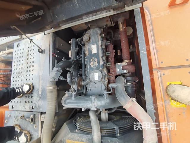 发动机整体俯视（整机外观）