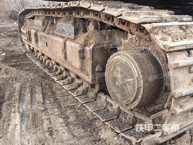 单侧履带整体（整机外观）