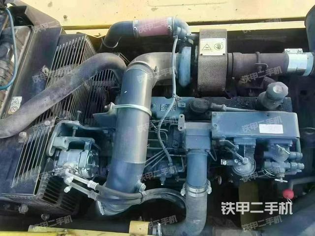 發(fā)動(dòng)機(jī)整體俯視（整機(jī)外觀）