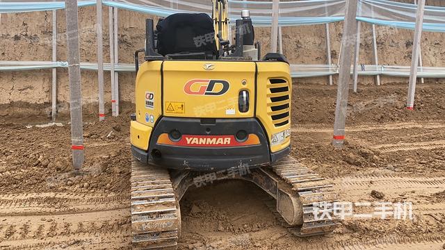 单侧履带整体（整机外观）