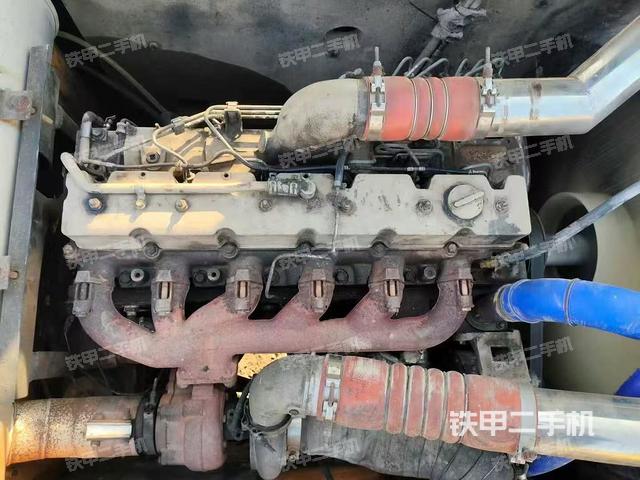 發(fā)動(dòng)機(jī)整體俯視（整機(jī)外觀）