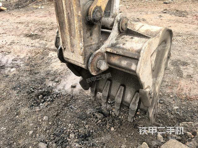 大臂整體?右側(cè)（工作和回轉(zhuǎn)裝置）