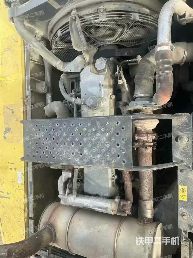 发动机整体俯视（整机外观）