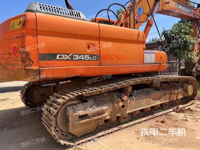 整机右后45°（整机外观）