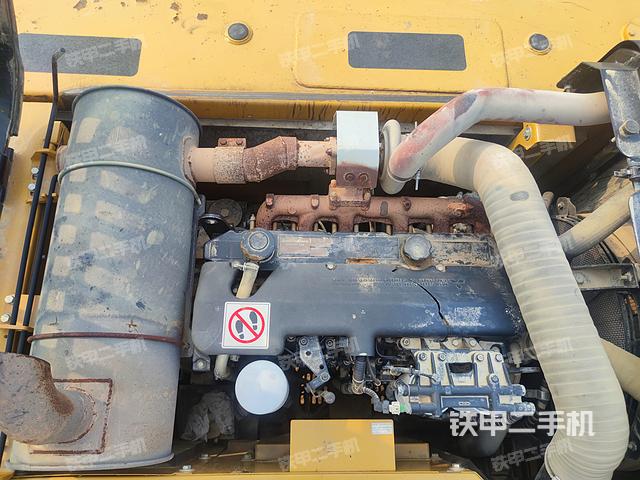 发动机整体俯视（整机外观）