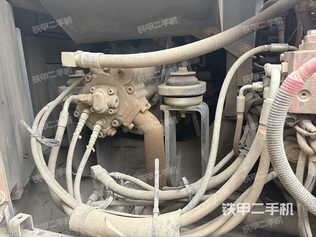 液壓泵室(大件艙室) 液壓泵室(大件艙室)