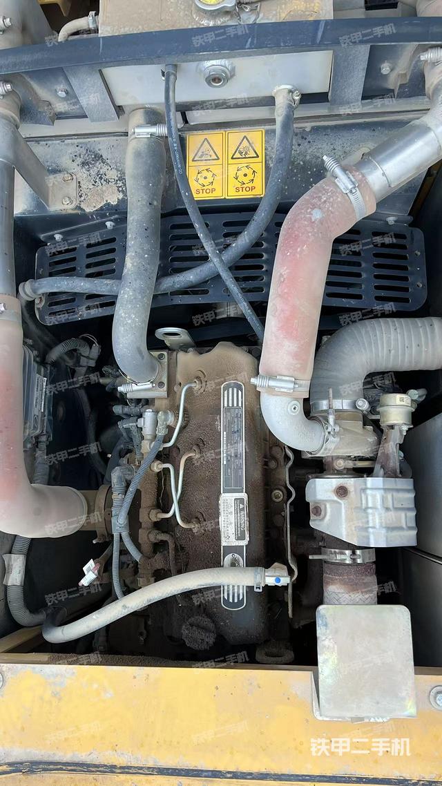 發(fā)動機(jī)室(上車部件) 發(fā)動機(jī)室(上車部件)