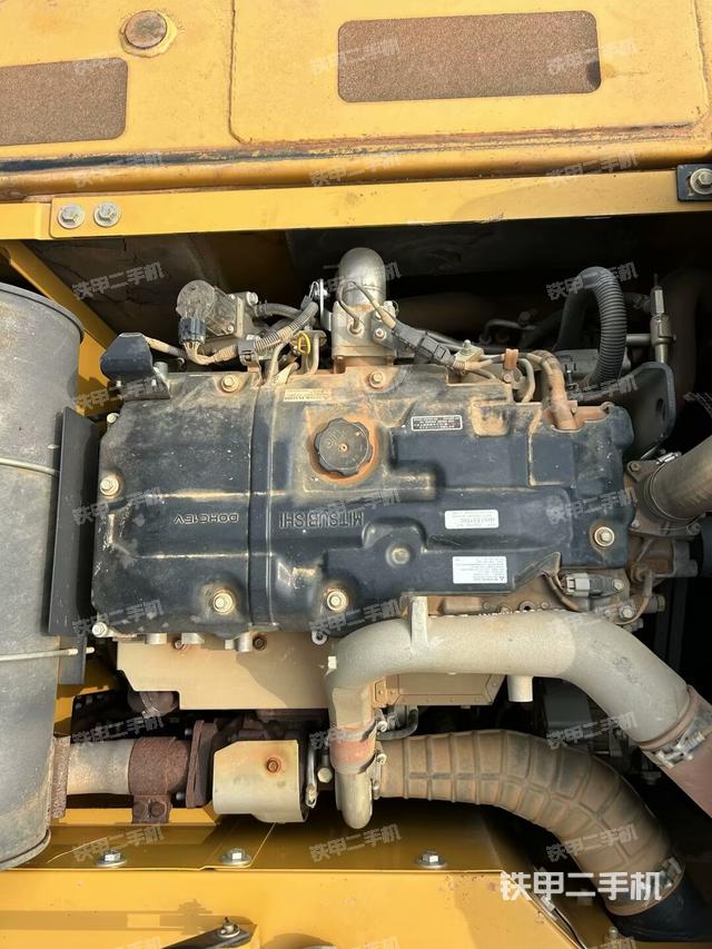 水箱+風扇特寫(上車部件) 水箱+風扇特寫(上車部件)