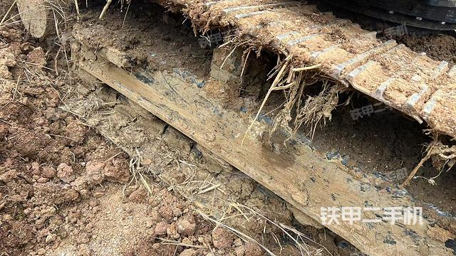 左托鏈輪和鏈筋（行走機(jī)構(gòu)）