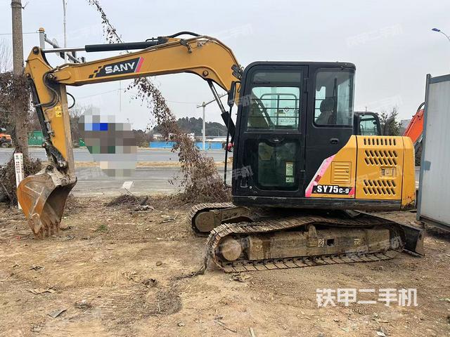 三一重工SY70C挖掘机