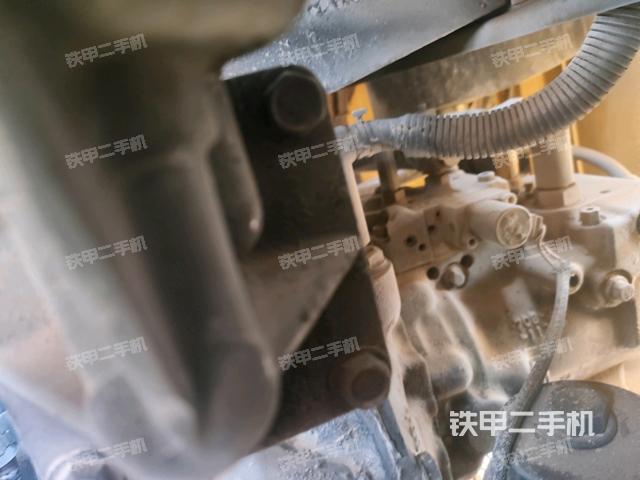 液壓泵室(大件艙室) 液壓泵室(大件艙室)