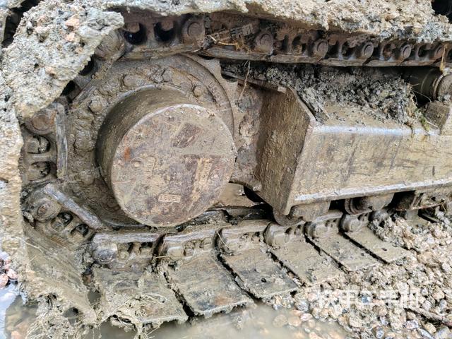 右側(cè)履帶整體?（行走機構(gòu)）