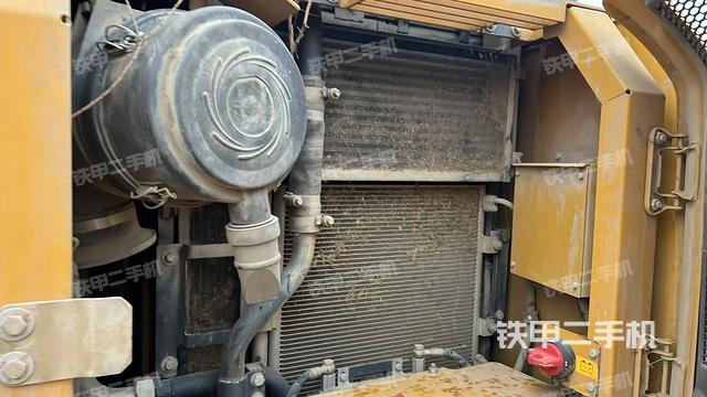 散熱器室(大件艙室) 散熱器室(大件艙室)