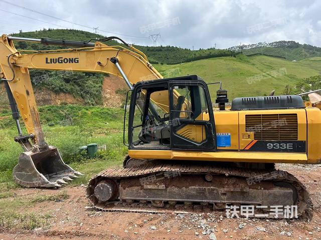 駕駛室頂部（整機(jī)外觀）