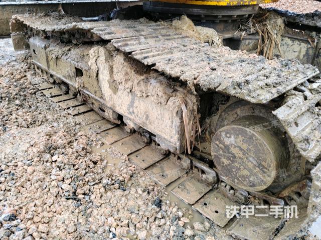 左側(cè)履帶整體?（行走機構(gòu)）