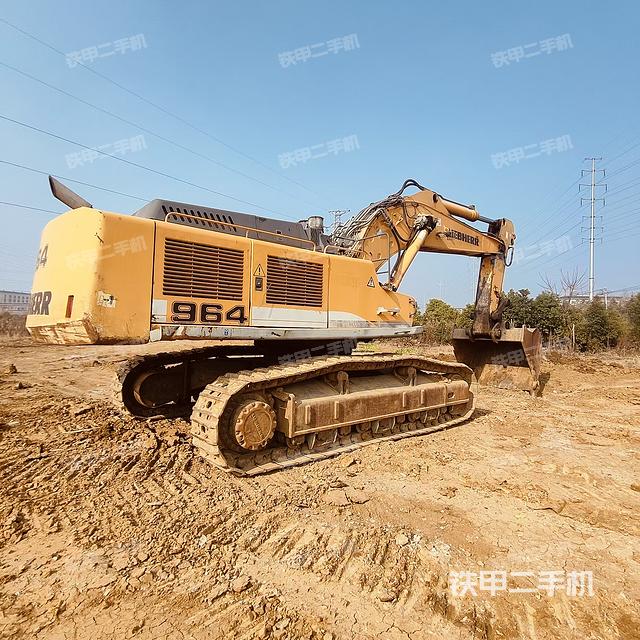 整機(jī)右后45°(整機(jī)外觀) 整機(jī)右后45°(整機(jī)外觀)