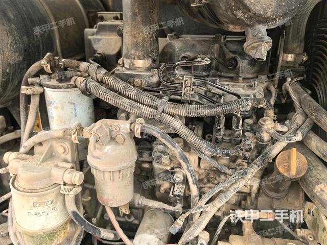 發(fā)動(dòng)機(jī)室(上車部件) 發(fā)動(dòng)機(jī)室(上車部件)
