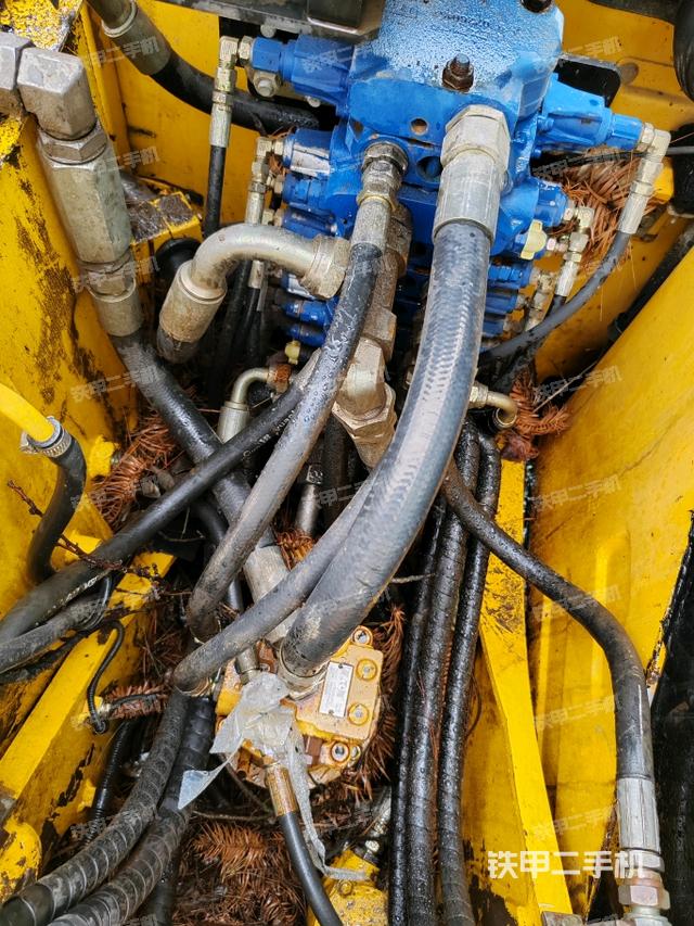 分配閥（上車部件）