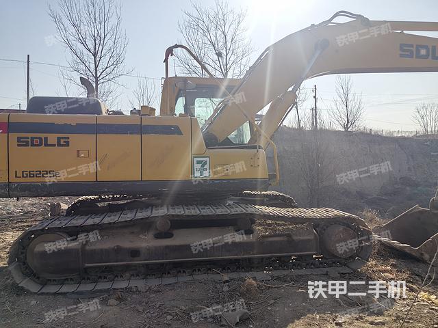 整機右后45°（整機外觀）