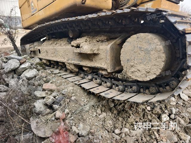 左側(cè)履帶整體?（行走機(jī)構(gòu)）