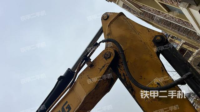 大臂整體?右側(cè)(工作和回轉(zhuǎn)裝置) 大臂整體?右側(cè)(工作和回轉(zhuǎn)裝置)
