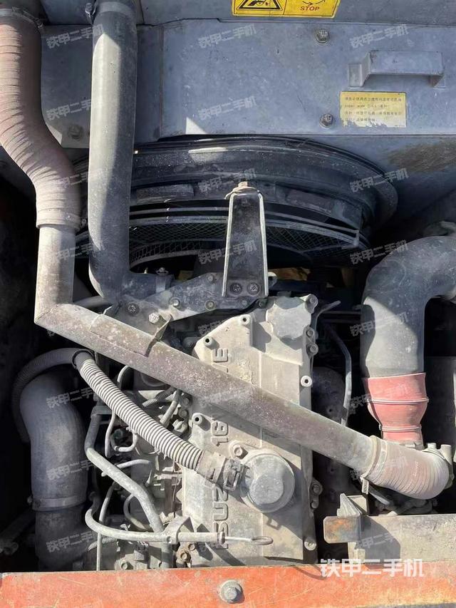 发动机整体俯视（整机外观）