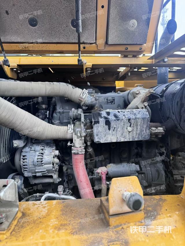 發(fā)動機(jī)室（上車部件）