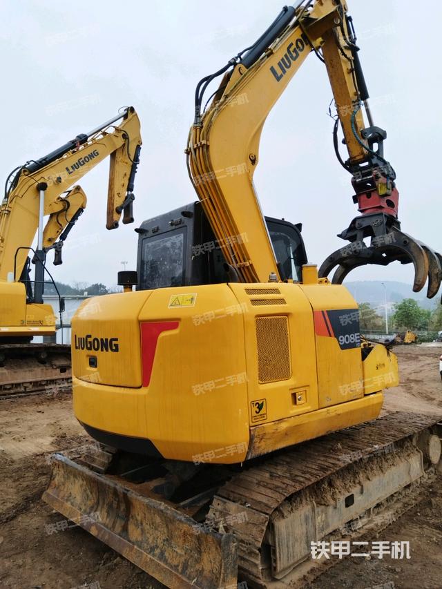 整機(jī)右后45°（整機(jī)外觀）