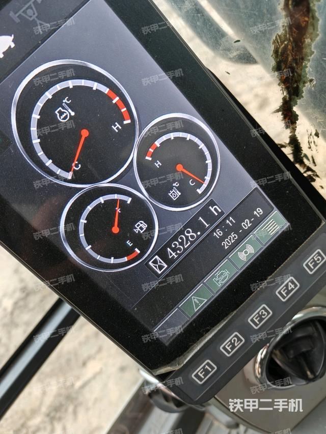 小時(shí)表（駕駛室部分）