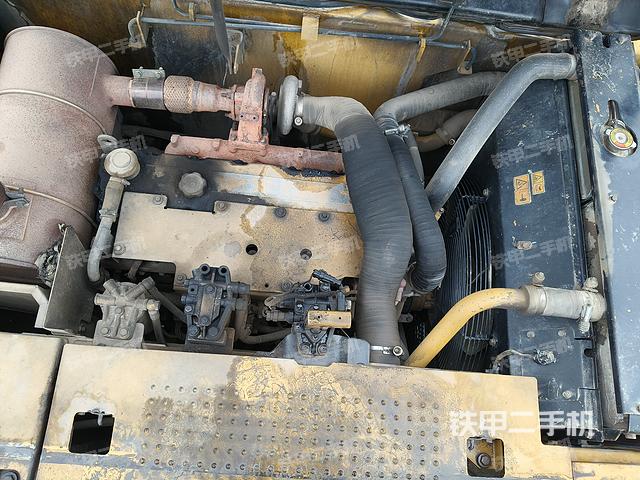 发动机整体俯视（整机外观）