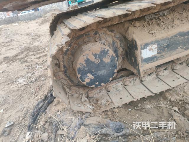 右驅(qū)動輪(行走機構(gòu)) 右驅(qū)動輪(行走機構(gòu))