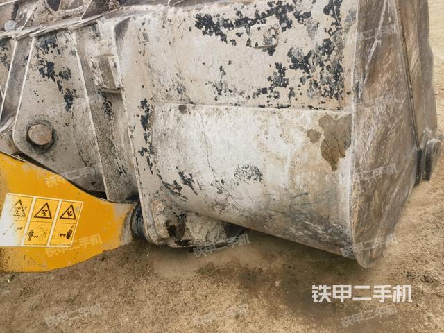 工作裝置整體（整機(jī)外觀及大件）