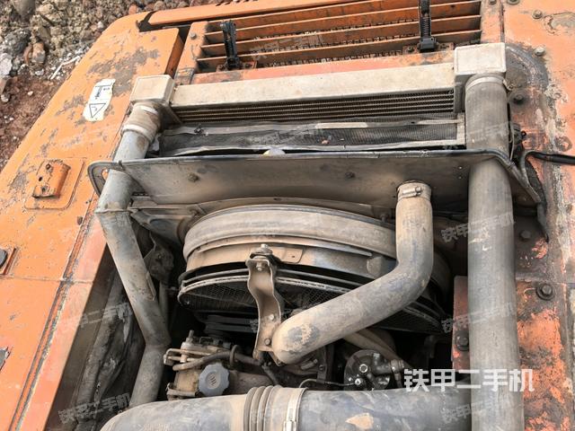 水箱+風扇特寫(上車部件) 水箱+風扇特寫(上車部件)