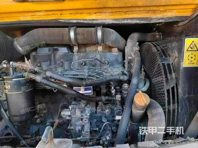 發(fā)動(dòng)機(jī)整體俯視（整機(jī)外觀）