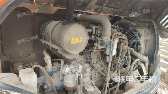 發(fā)動機整體俯視(整機外觀) 發(fā)動機整體俯視(整機外觀)