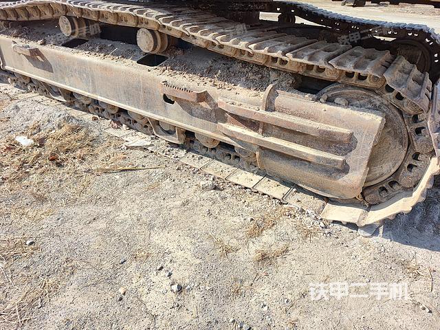 单侧履带整体（整机外观）