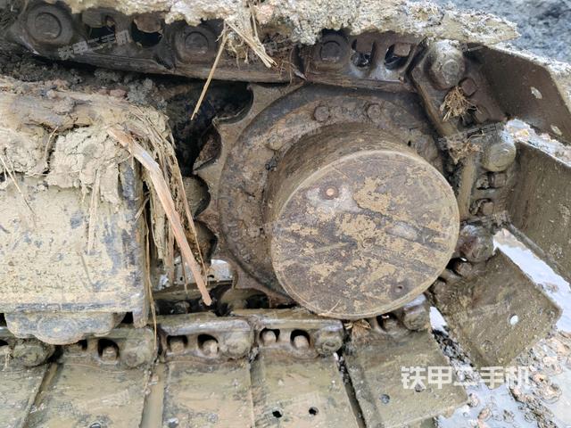 左導向輪（行走機構(gòu)）